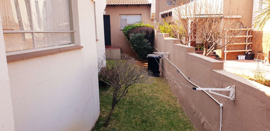 3 Bedroom Property for Sale in Suideroord Gauteng