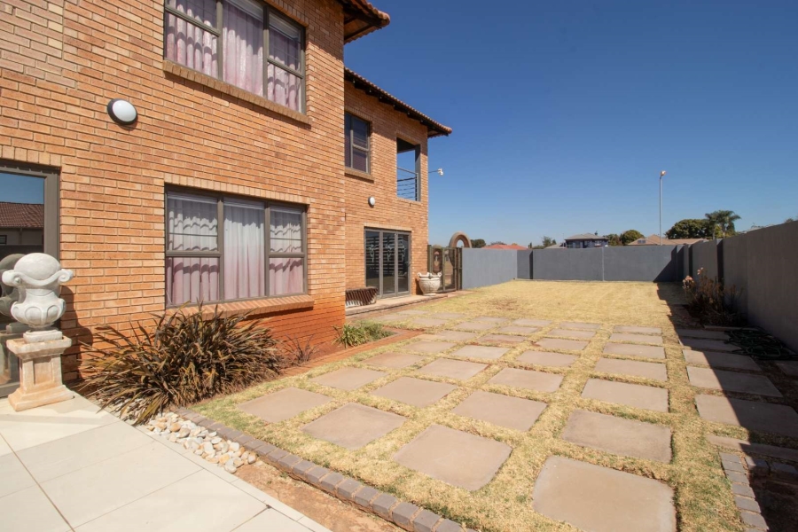 4 Bedroom Property for Sale in Rayton Gauteng