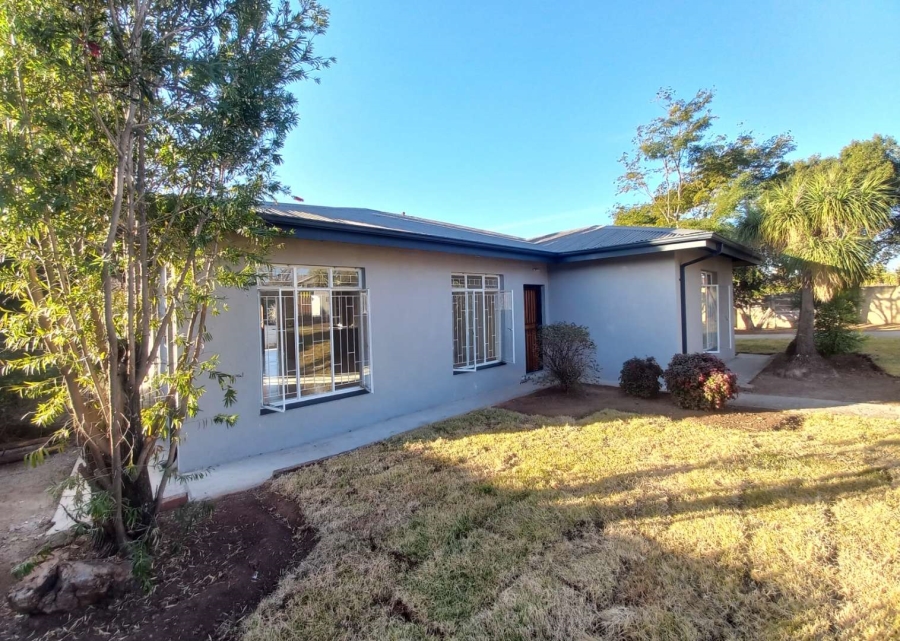 3 Bedroom Property for Sale in Kwaggasrand Gauteng