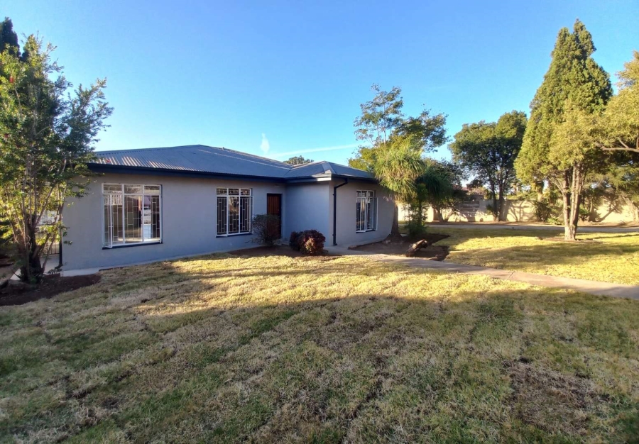 3 Bedroom Property for Sale in Kwaggasrand Gauteng