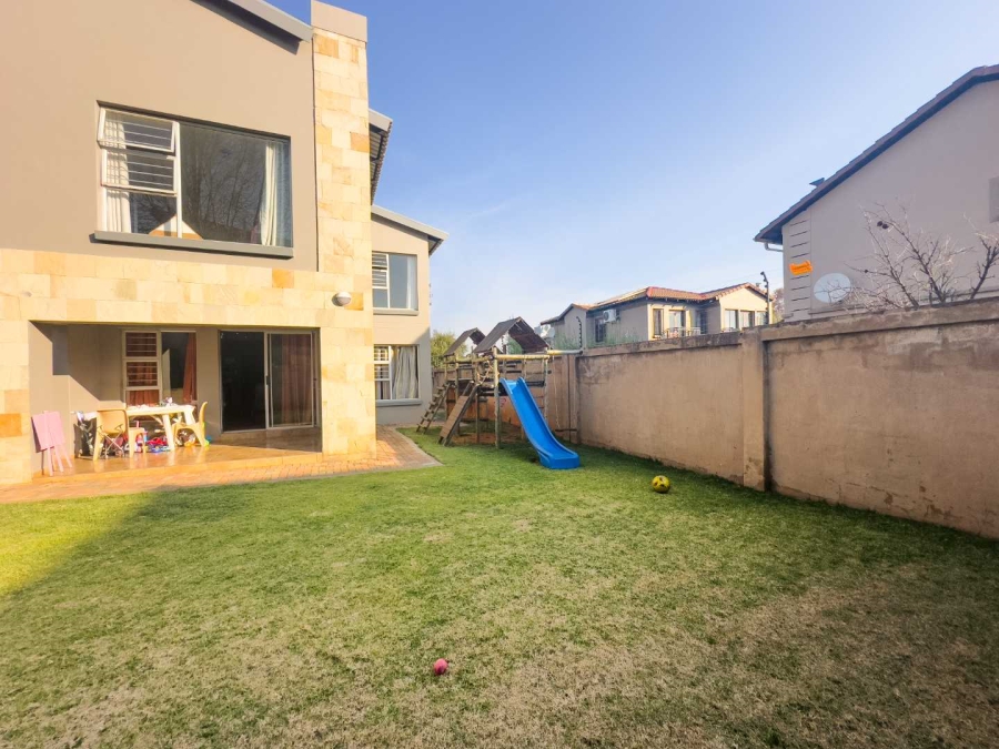 4 Bedroom Property for Sale in Rietvalleirand Gauteng