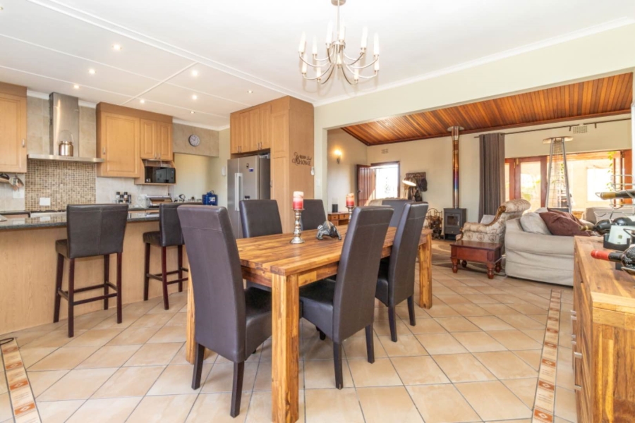 4 Bedroom Property for Sale in Constantia Kloof Gauteng