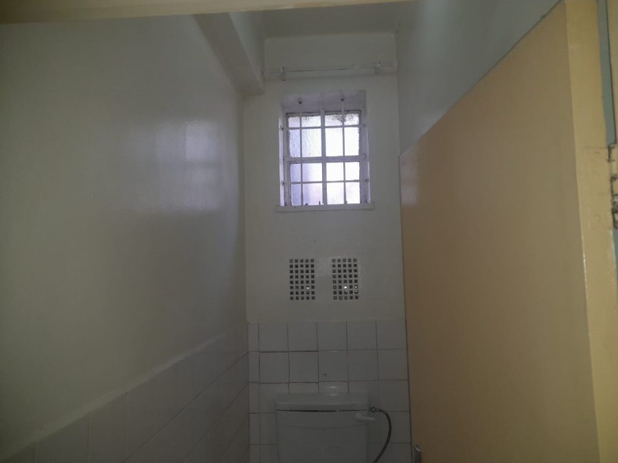 To Let 2 Bedroom Property for Rent in Yeoville Gauteng