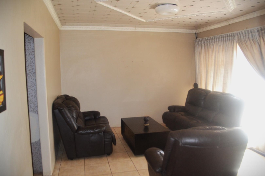 4 Bedroom Property for Sale in Pretoria North Gauteng