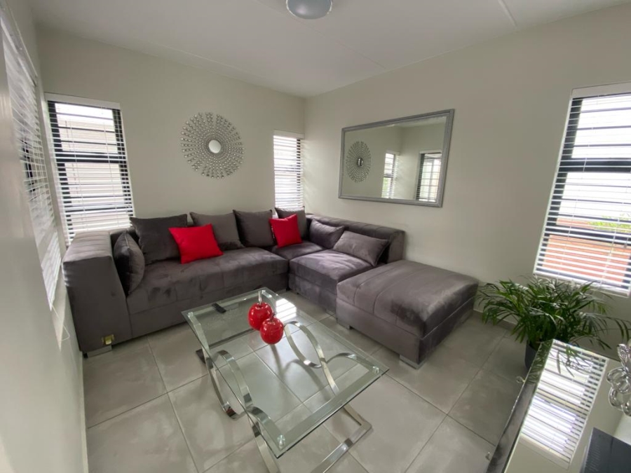 3 Bedroom Property for Sale in Broadacres Gauteng