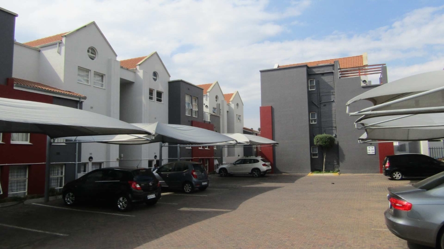 2 Bedroom Property for Sale in Ferndale Gauteng