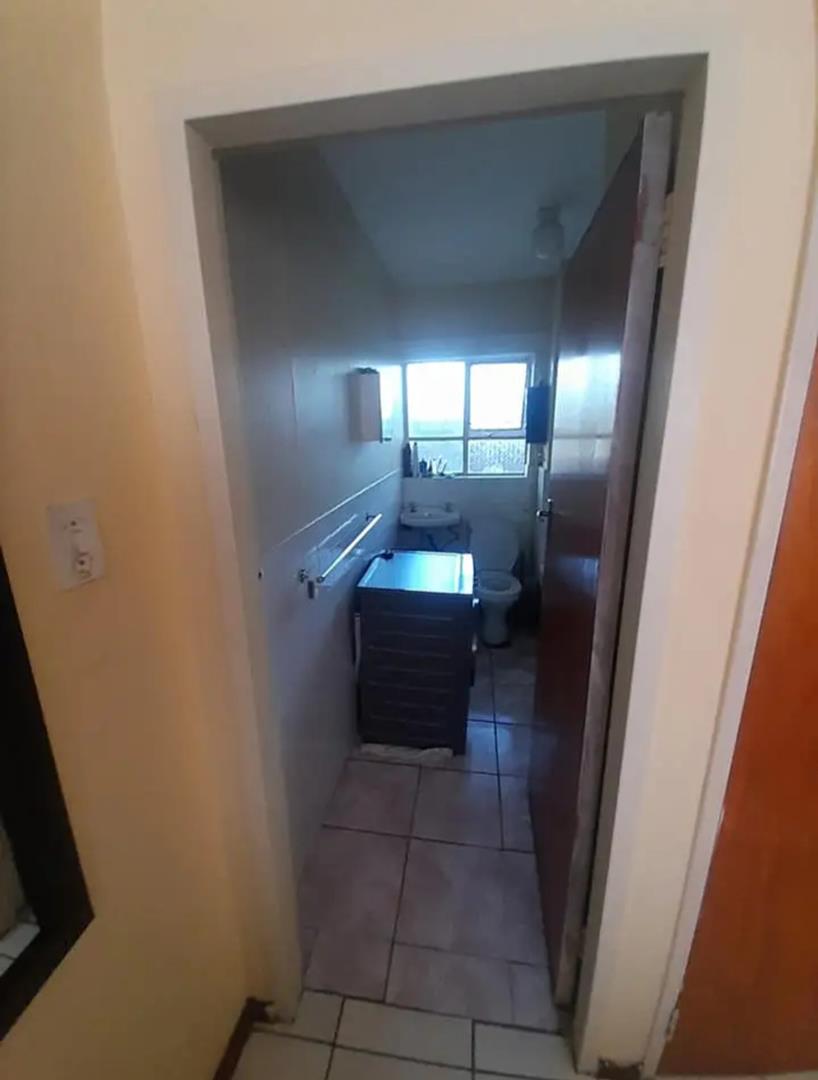 1 Bedroom Property for Sale in Sunnyside Gauteng