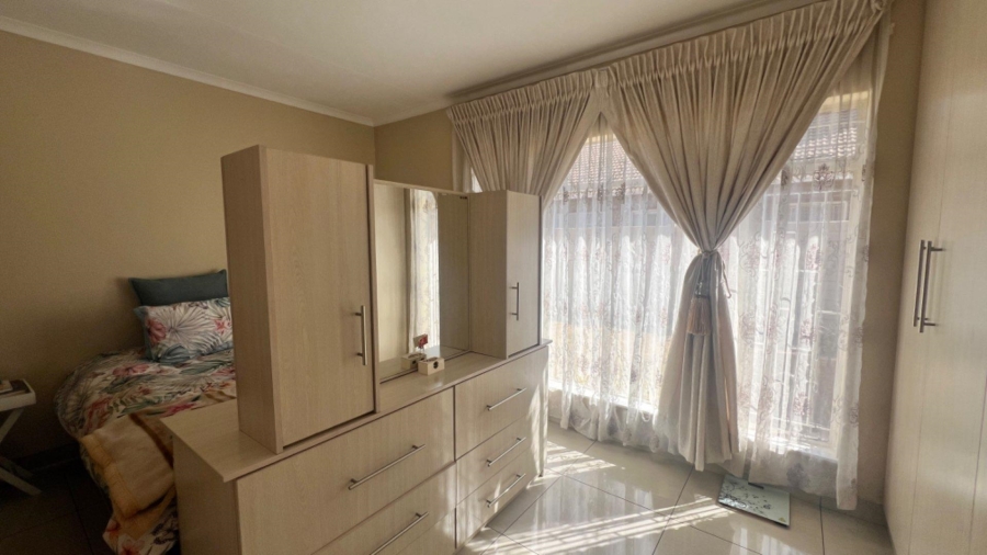 2 Bedroom Property for Sale in Mayfield Gauteng