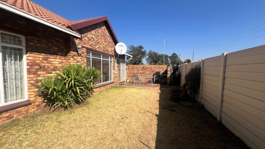 2 Bedroom Property for Sale in Mayfield Gauteng