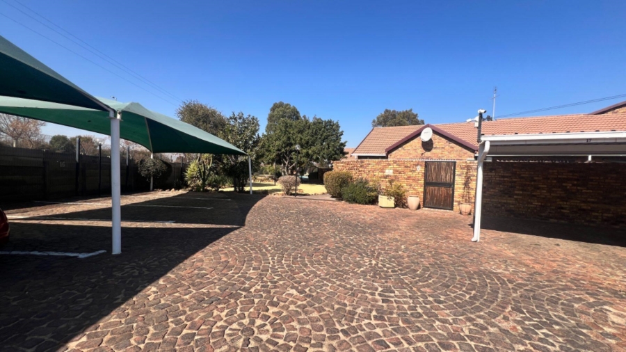 2 Bedroom Property for Sale in Mayfield Gauteng