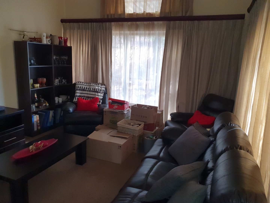 3 Bedroom Property for Sale in Glenvista Gauteng