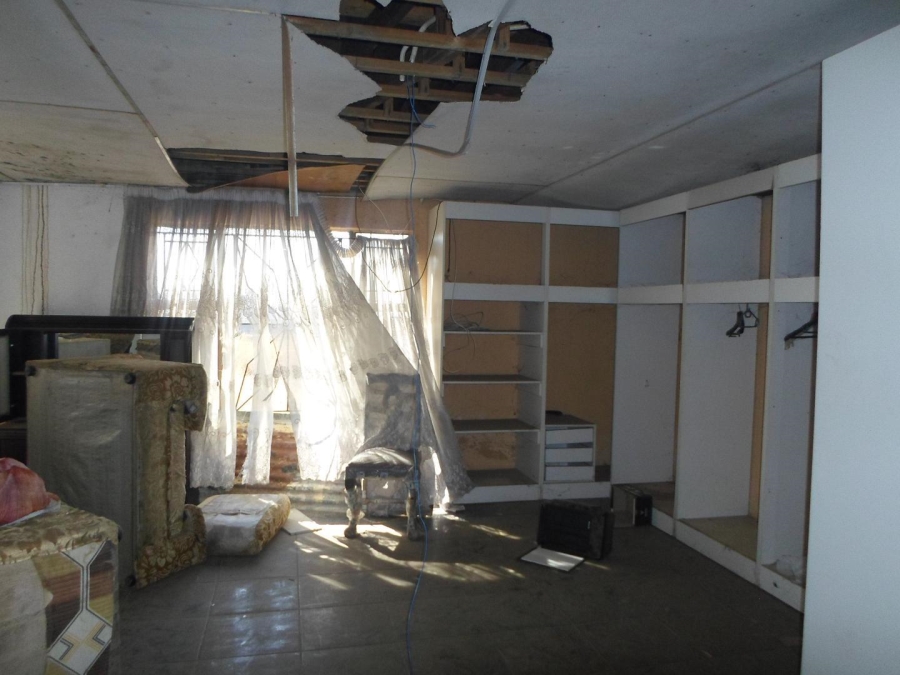 1 Bedroom Property for Sale in Vlakfontein Gauteng