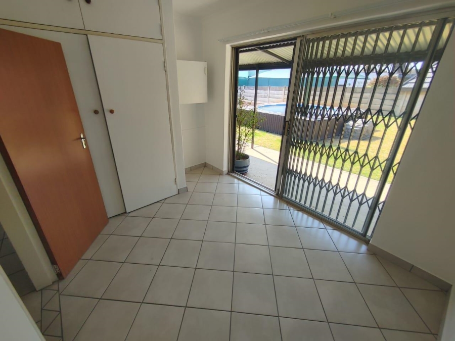 2 Bedroom Property for Sale in Eloffsdal Gauteng