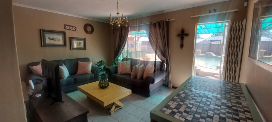 3 Bedroom Property for Sale in Mayberry Park Gauteng