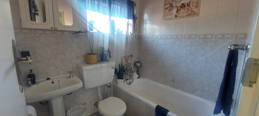 3 Bedroom Property for Sale in Mayberry Park Gauteng