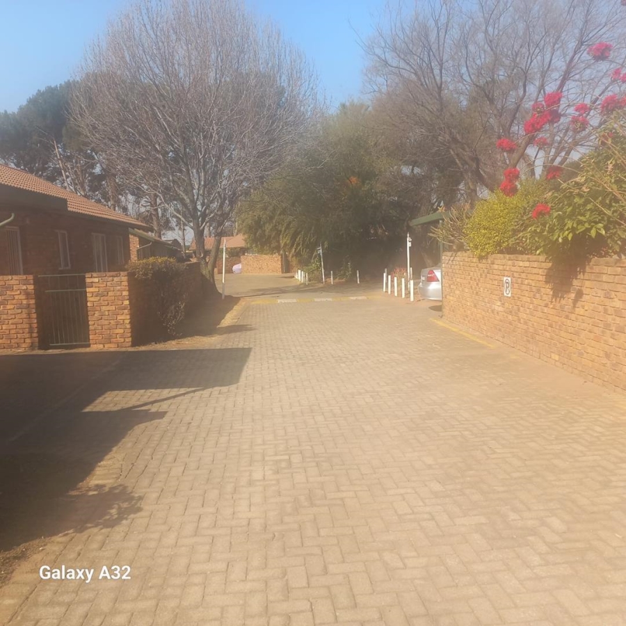 3 Bedroom Property for Sale in Terenure Gauteng