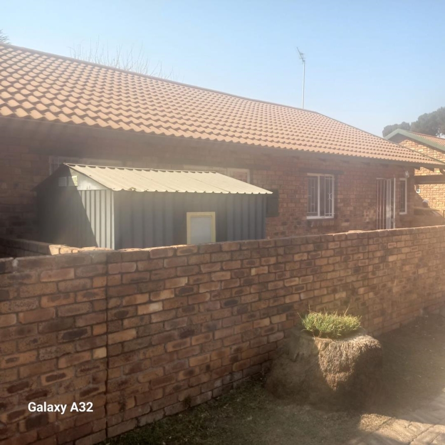 3 Bedroom Property for Sale in Terenure Gauteng