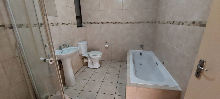 2 Bedroom Property for Sale in Alberton Gauteng