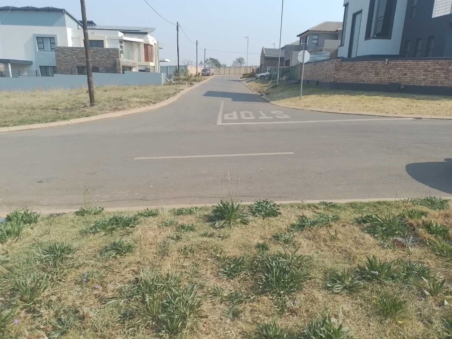 0 Bedroom Property for Sale in Clayville Gauteng