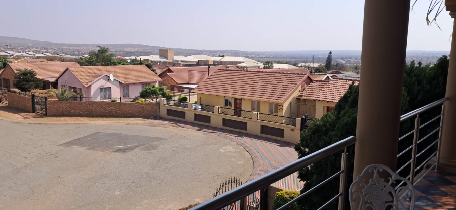 4 Bedroom Property for Sale in Morula View Gauteng