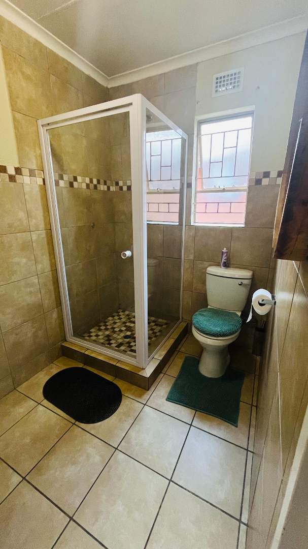 4 Bedroom Property for Sale in Alrode Gauteng