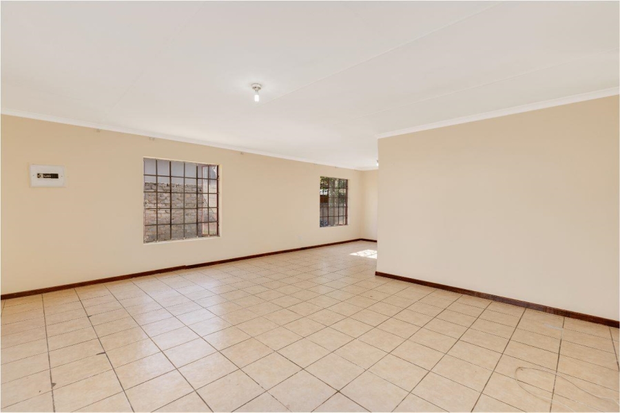 3 Bedroom Property for Sale in Cosmo City Gauteng