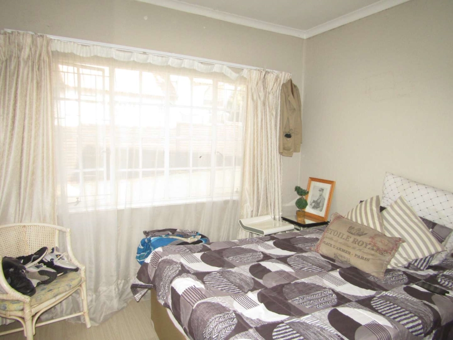 3 Bedroom Property for Sale in Corlett Gardens Gauteng