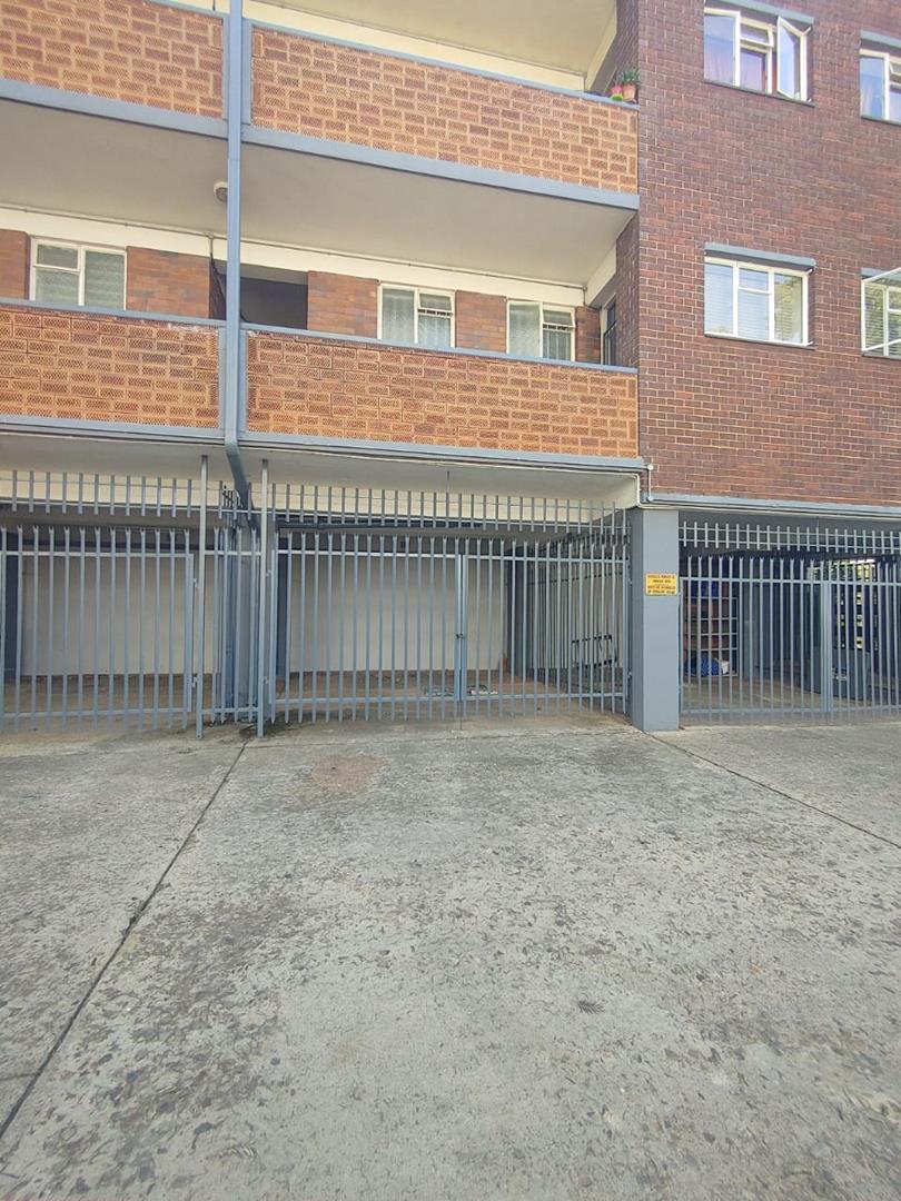 To Let 1 Bedroom Property for Rent in Queenswood Gauteng