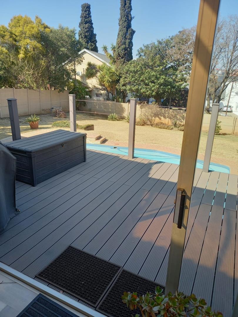 3 Bedroom Property for Sale in Oakdene Gauteng