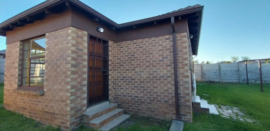 3 Bedroom Property for Sale in Thatch Hill Estate Gauteng