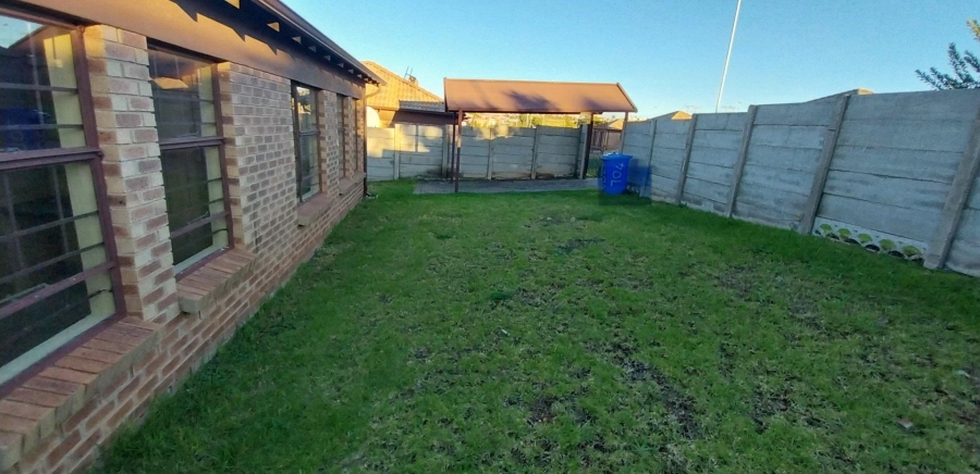 3 Bedroom Property for Sale in Thatch Hill Estate Gauteng