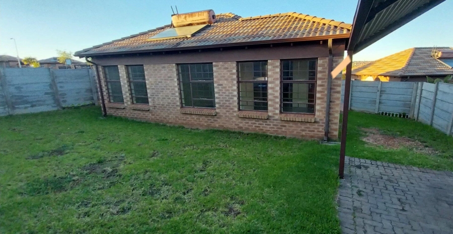 3 Bedroom Property for Sale in Thatch Hill Estate Gauteng