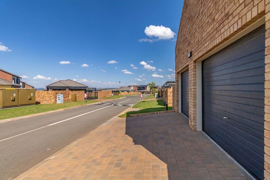 3 Bedroom Property for Sale in Lion Pride Gauteng