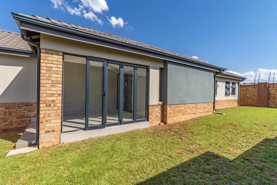 3 Bedroom Property for Sale in Lion Pride Gauteng