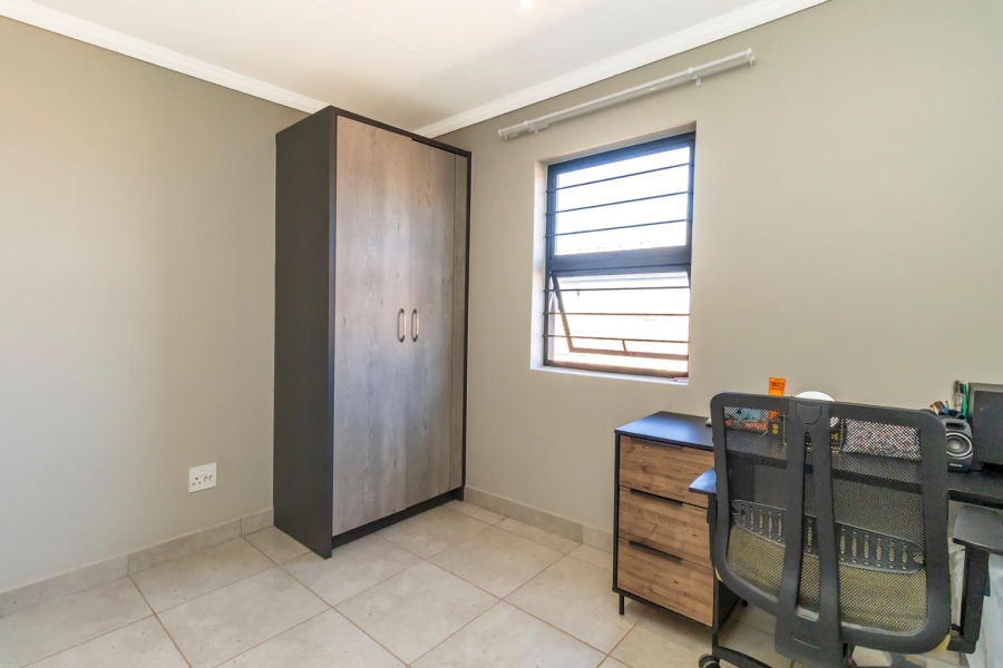 3 Bedroom Property for Sale in Lion Pride Gauteng