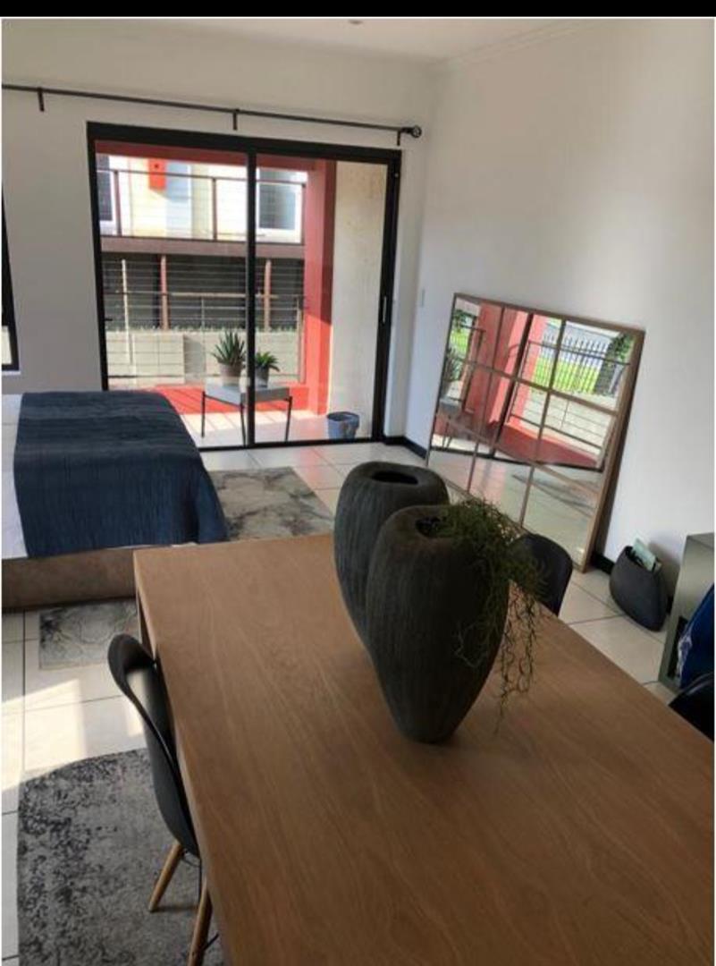 To Let 1 Bedroom Property for Rent in Sunninghill Gauteng