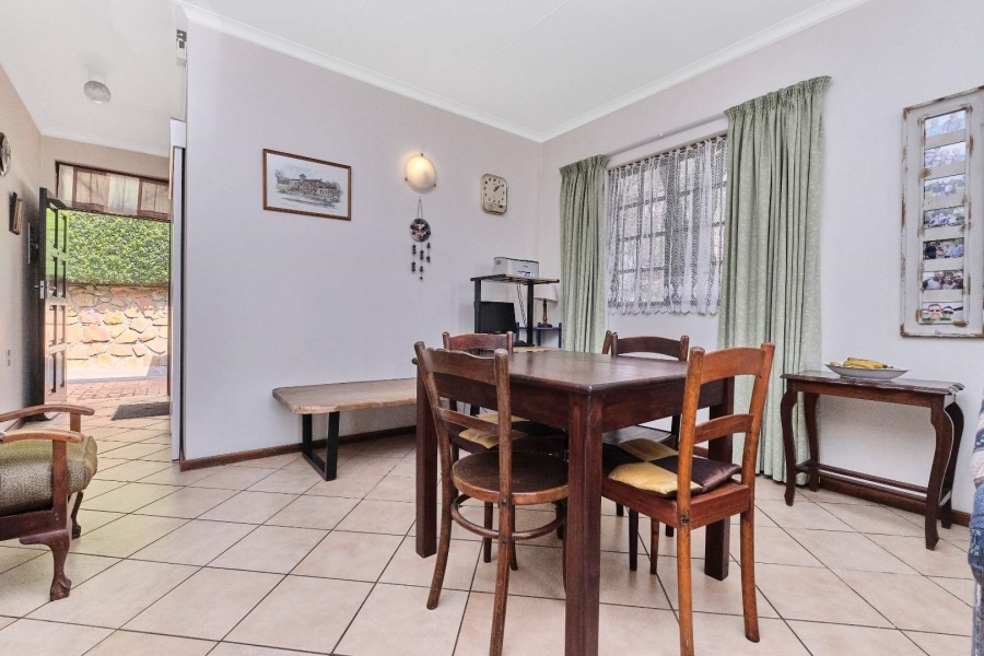 2 Bedroom Property for Sale in Bromhof Gauteng