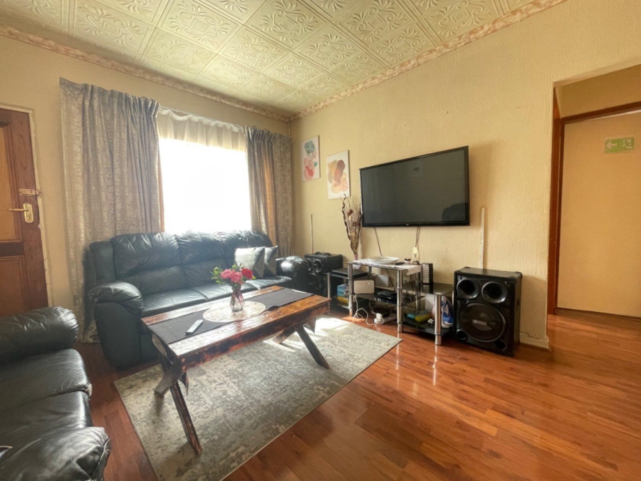 2 Bedroom Property for Sale in Terenure Gauteng