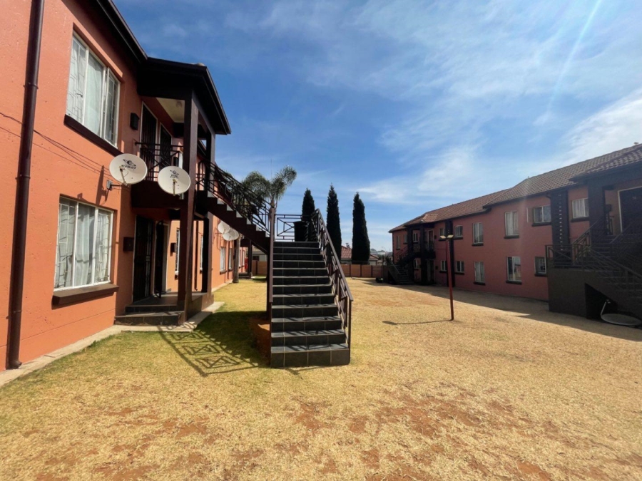 2 Bedroom Property for Sale in Terenure Gauteng