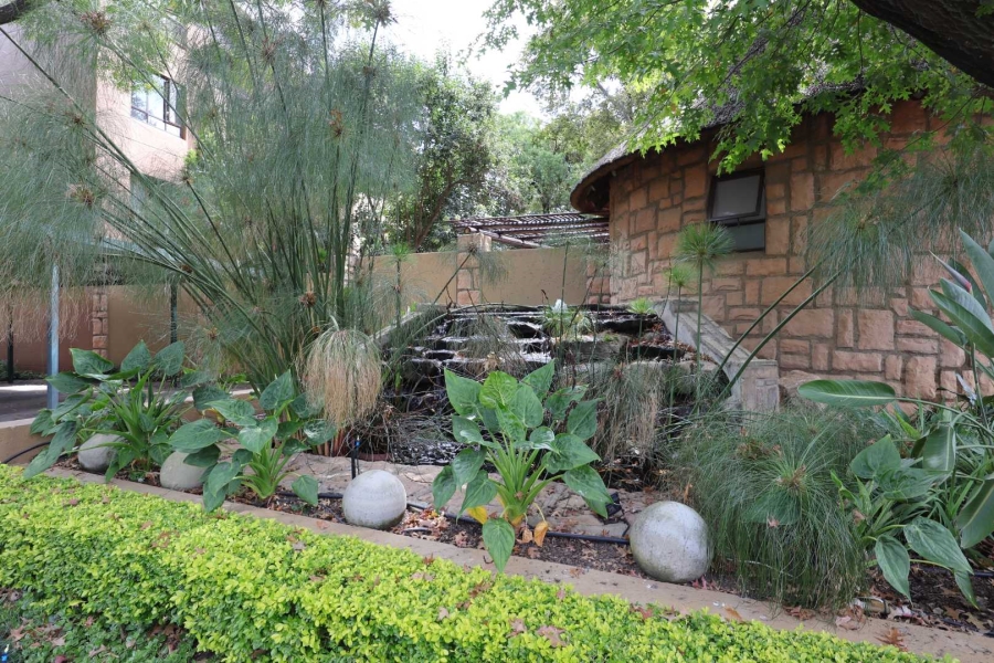 2 Bedroom Property for Sale in Lonehill Gauteng