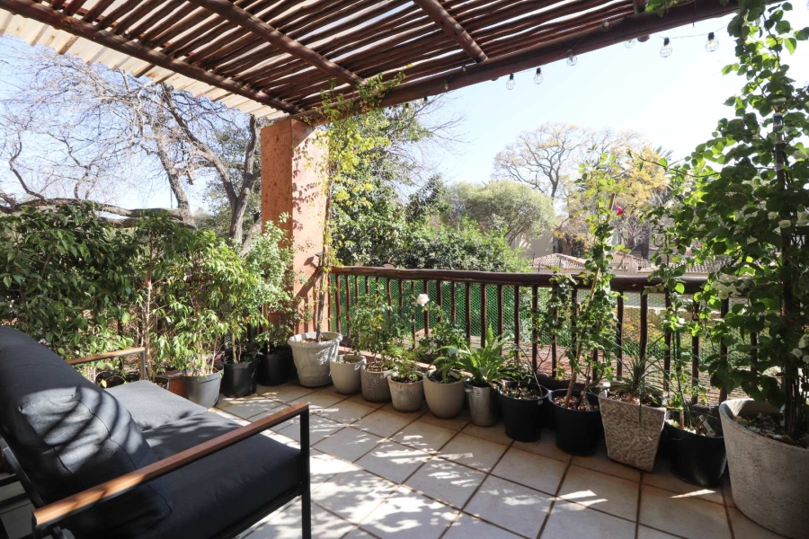 2 Bedroom Property for Sale in Lonehill Gauteng