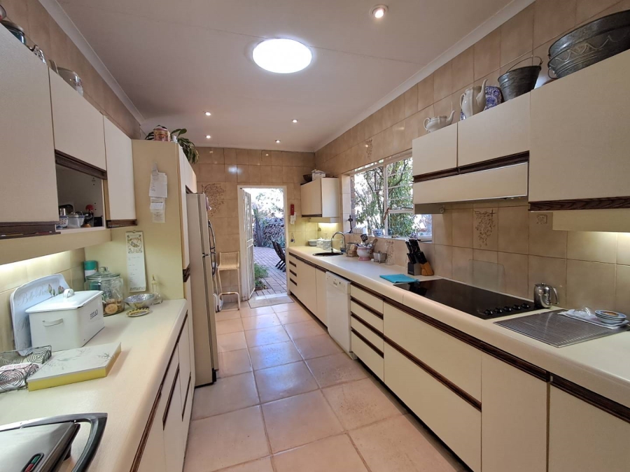 4 Bedroom Property for Sale in Glenvista Gauteng