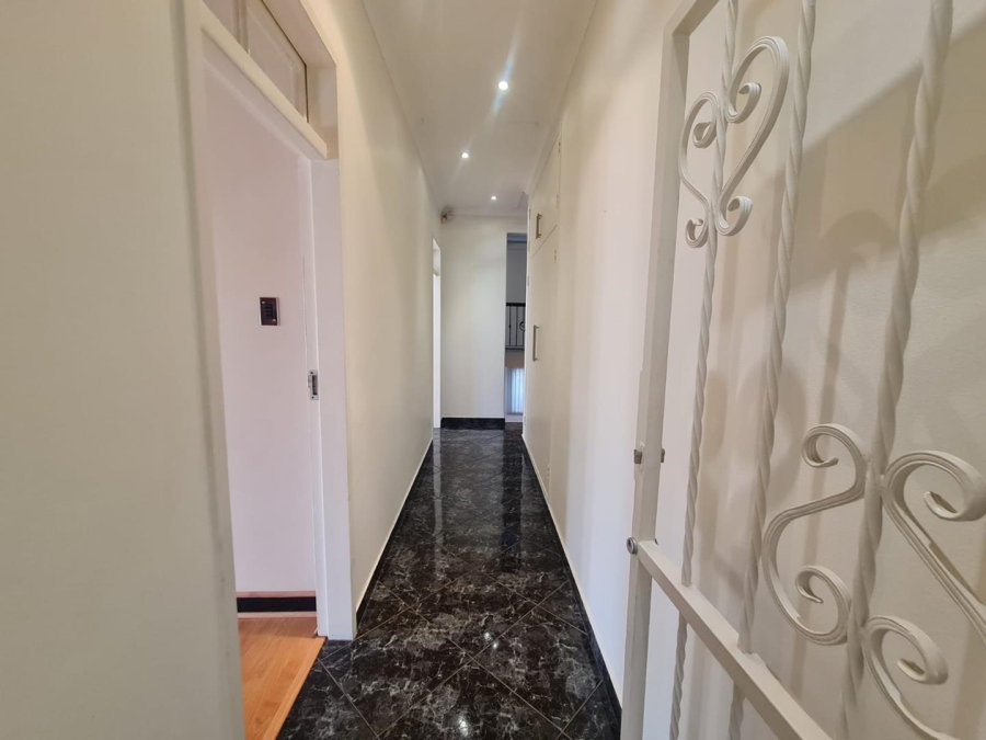 4 Bedroom Property for Sale in Linmeyer Gauteng