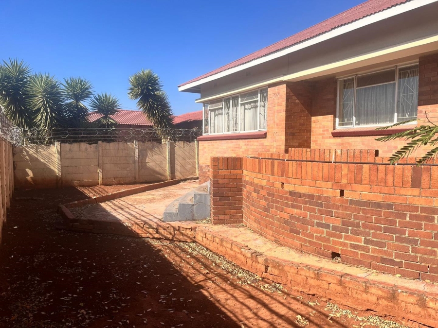 3 Bedroom Property for Sale in Albertville Gauteng