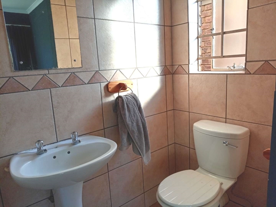 2 Bedroom Property for Sale in Equestria Gauteng