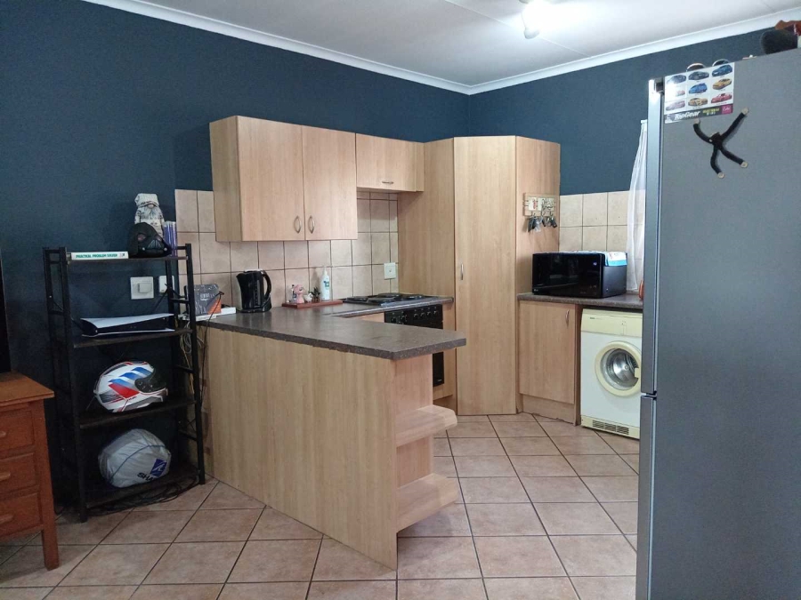 2 Bedroom Property for Sale in Equestria Gauteng