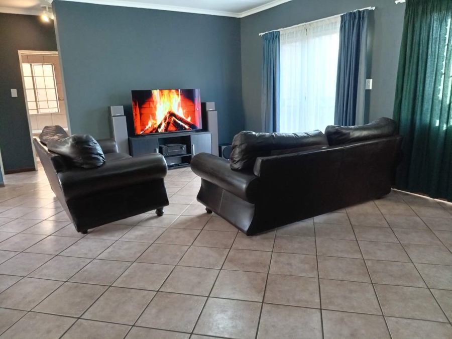 2 Bedroom Property for Sale in Equestria Gauteng