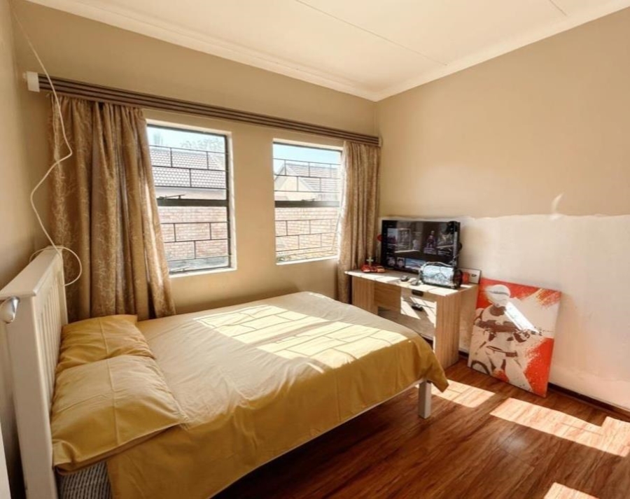 3 Bedroom Property for Sale in Equestria Gauteng