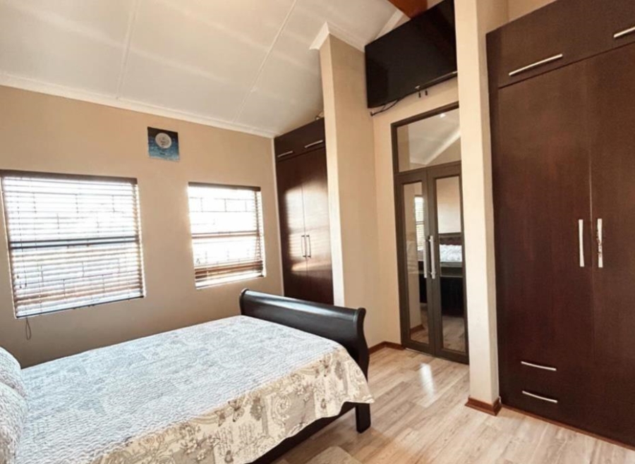 3 Bedroom Property for Sale in Equestria Gauteng