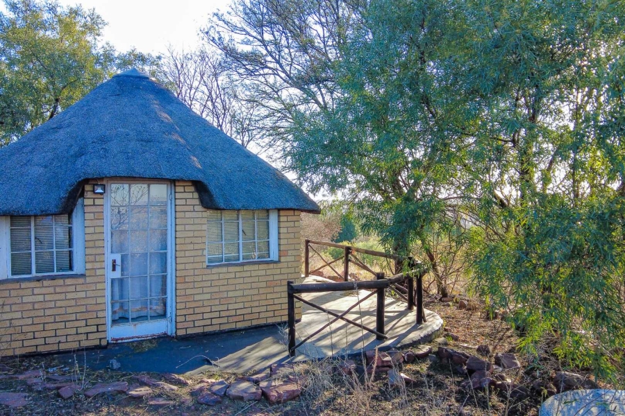 3 Bedroom Property for Sale in Blue Saddle Ranches Gauteng